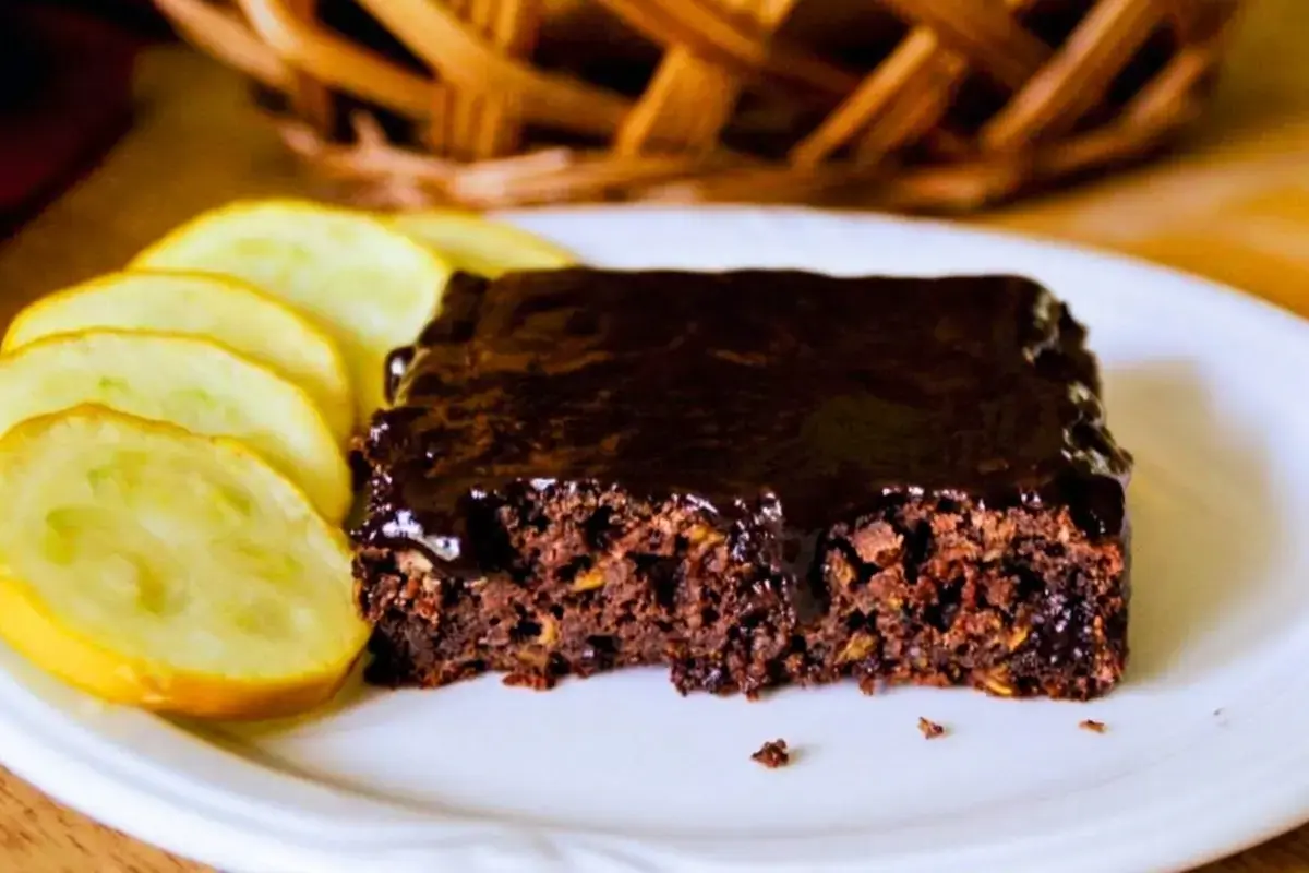 10 Yellow Squash Recipes, Summer Squash Chocolate Sheet Cake