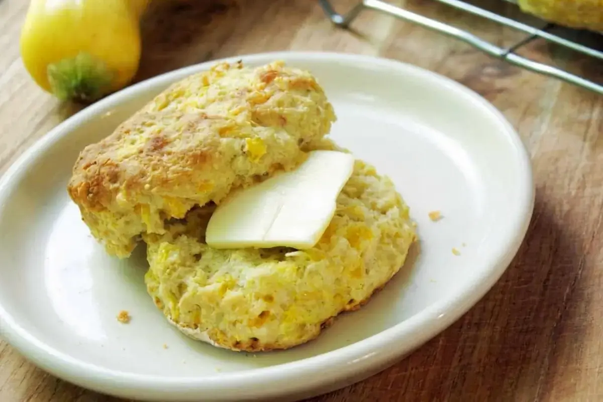 10 Yellow Squash Recipes, Yellow Squash Cheddar Cheese Biscuits