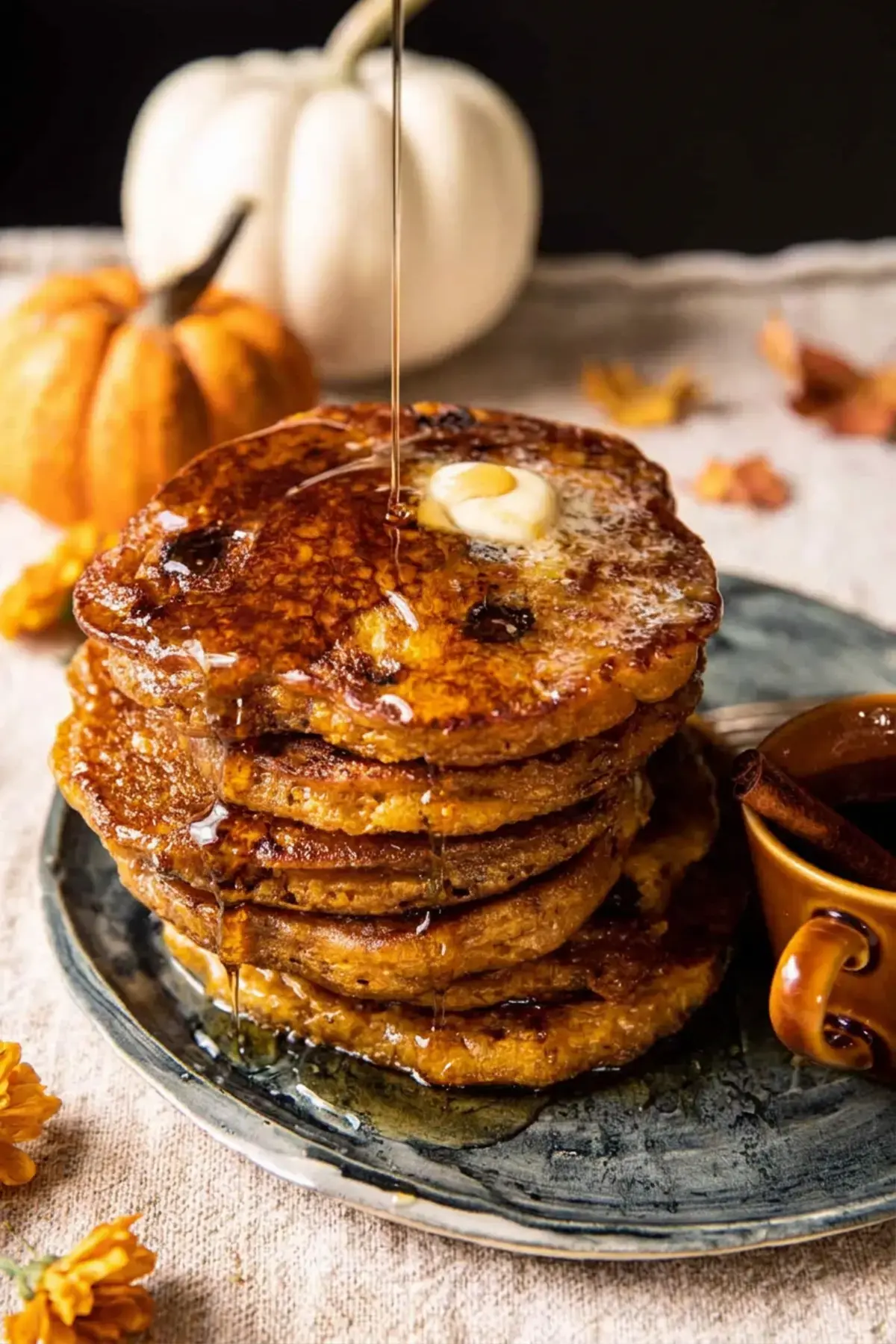 36 Easy Fall Desserts Featuring Pumpkin And Apple For Cozy Autumn Baking 16 36 Easy Fall Desserts Pumpkin Apple, Cinnamon Sugar Swirled Apple Butter Bread