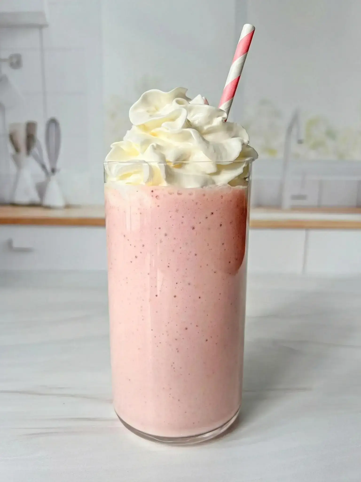 Strawberry Protein Shake Recipe For Post-Workout Recovery 22 Strawberry Protein Shake, How To Prepare