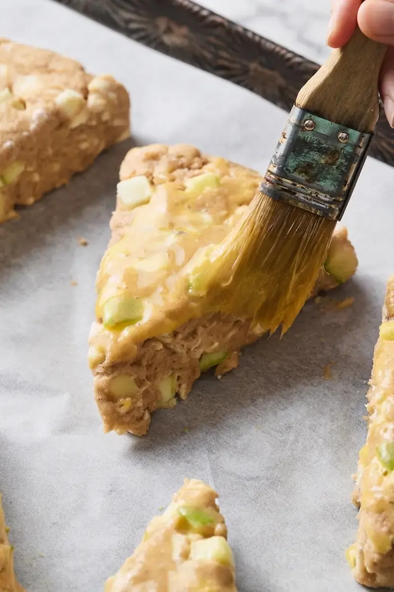 Apple Scones With Maple Glaze, Best Apple Scone Dough