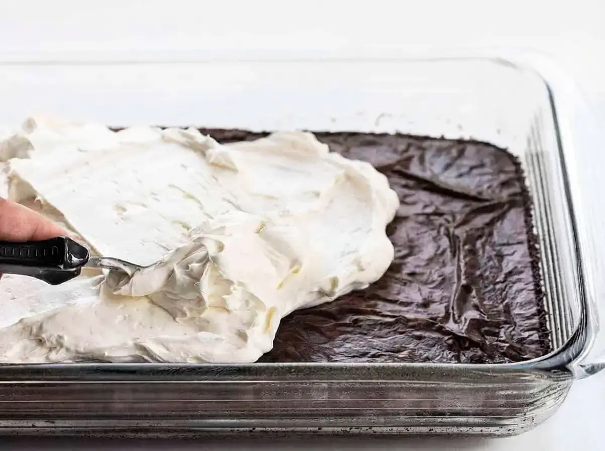 Brownie Pudding Dessert: A Classic Layered Chocolate Treat 13 Brownie Pudding Dessert, Ingredients &Amp; Substitutions