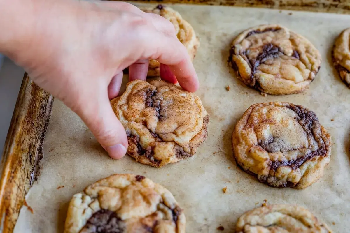 Cinnamon Roll Cookies, The Spoon Trick For Cinnamon Roll Cookies