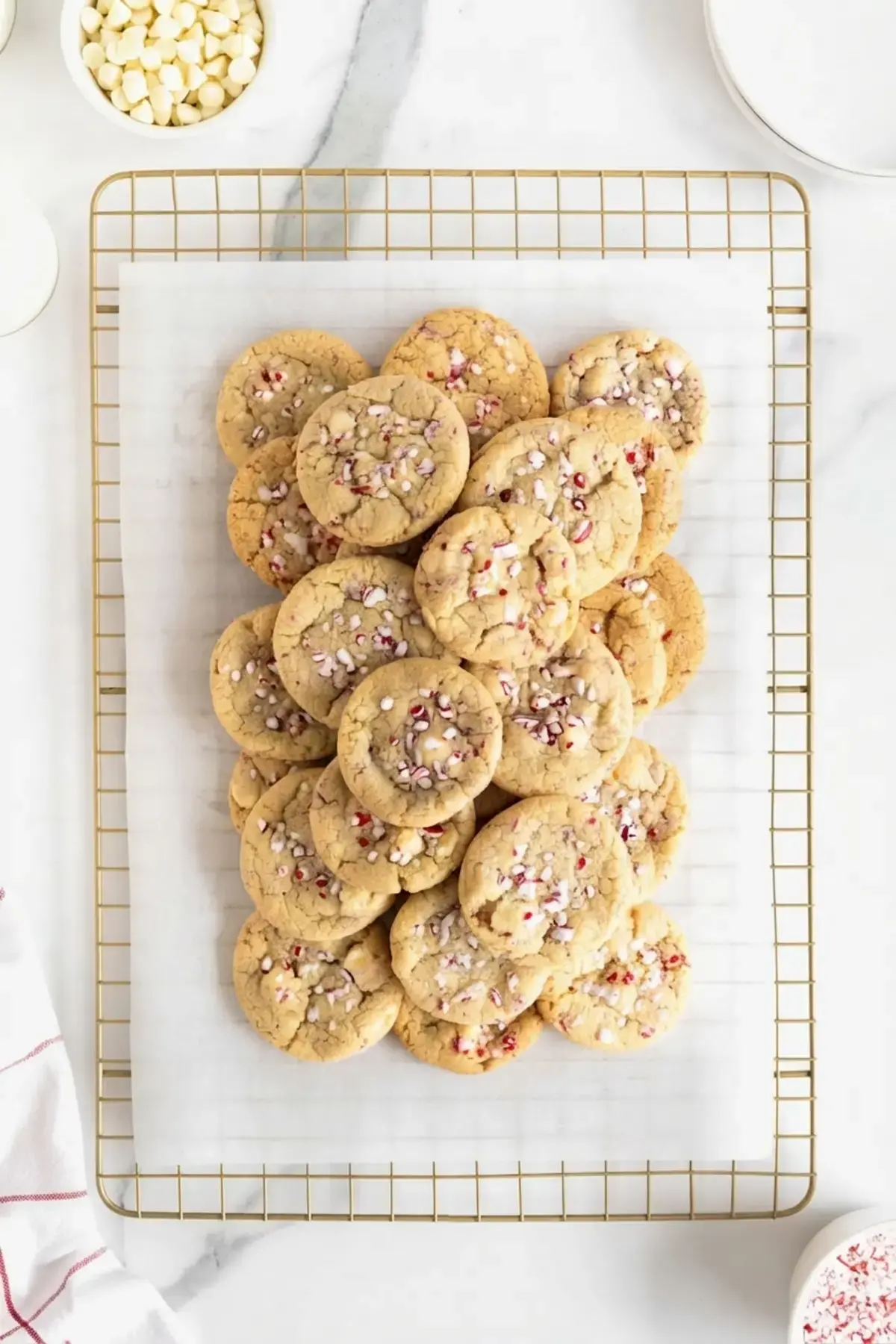 Peppermint White Chocolate Pudding Cookies For A Chewy Holiday Treat 32 Peppermint White Chocolate Pudding Cookies, More Christmas Cookies
